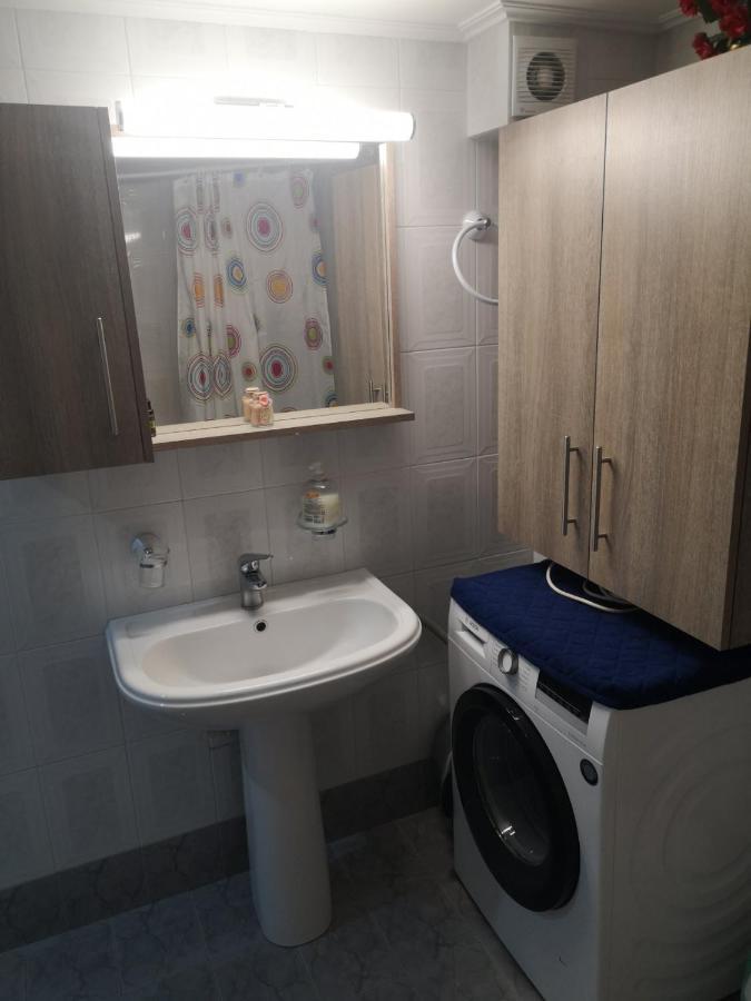 Panos & Antzy Apartments Kalamáta Kültér fotó