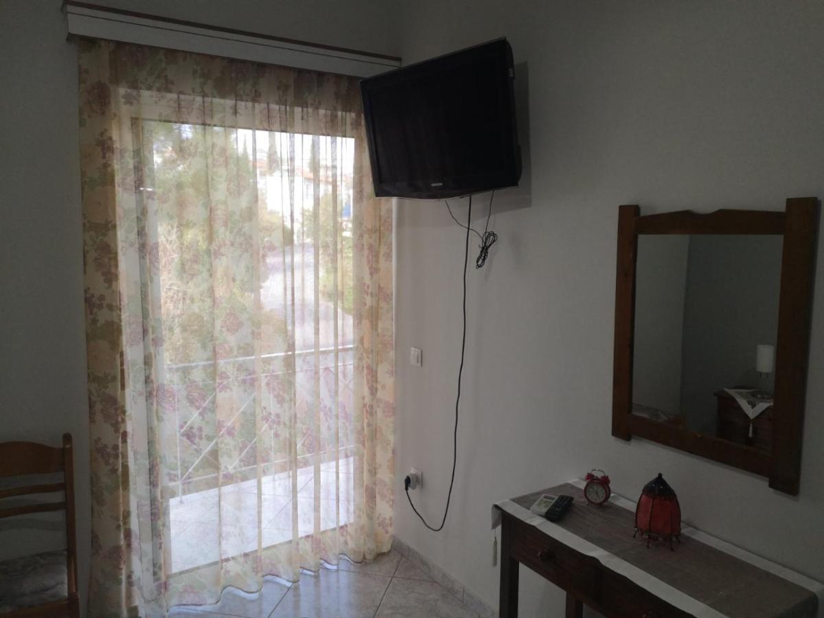 Panos & Antzy Apartments Kalamáta Kültér fotó